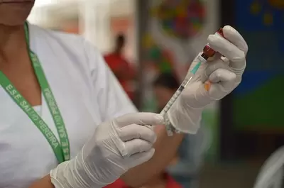 Alcaldía presenta el cronograma de vacunación en la ESE Hospital del Centro