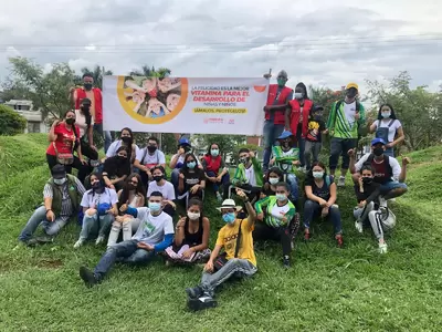 Niños, niñas y adolescentes líderes de Pereira se unieron en Sembratón en el barrio San Joaquín De Cuba