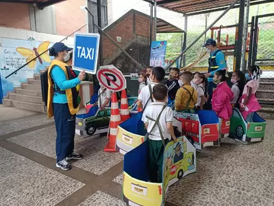 Educadores viales visitaron estudiantes de la comuna Villasantana