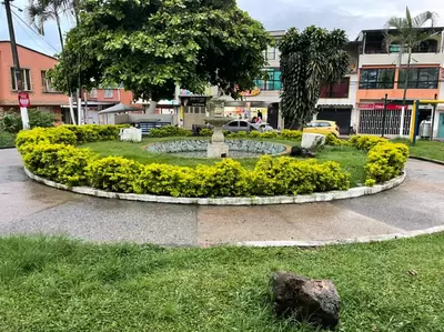 Comenzaron actividades de ornato y mantenimiento en los parques de los barrios en Pereira