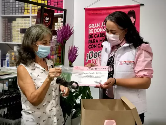 #donaporellas: campaña que busca fabricar 20 pelucas que serán entregadas a mujeres en tratamiento oncológico