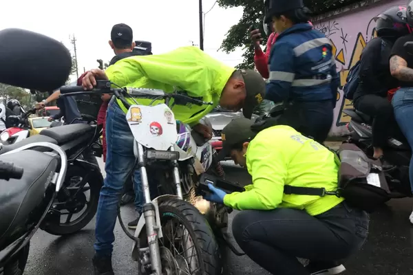 Autoridades de Pereira adelantan operativos contra el transporte informal