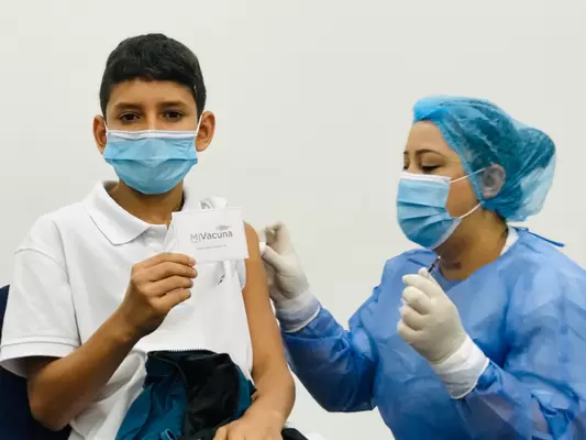 Se reinicia la aplicación de la primera dosis de la vacuna contra la COVID-19 en los puntos de la ESE Salud Pereira